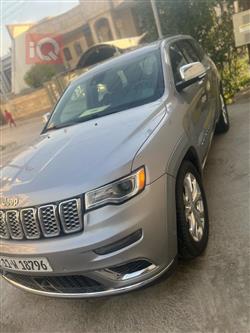 جیپ گراند شیرۆکی